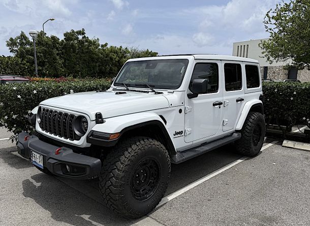 JEEP WRANGLER SAHARA Convertible electric Sunroof Unlimited ( 2025)