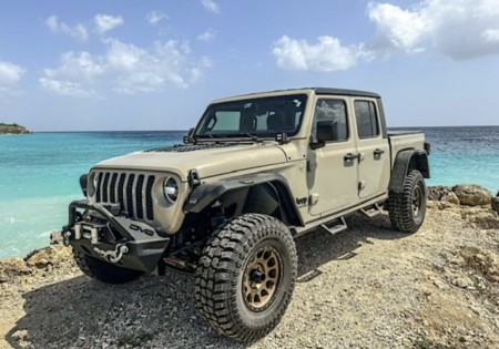 Jeep Wrangler Cabrio Gold Special Edition | 4x4 pick-up Curacao